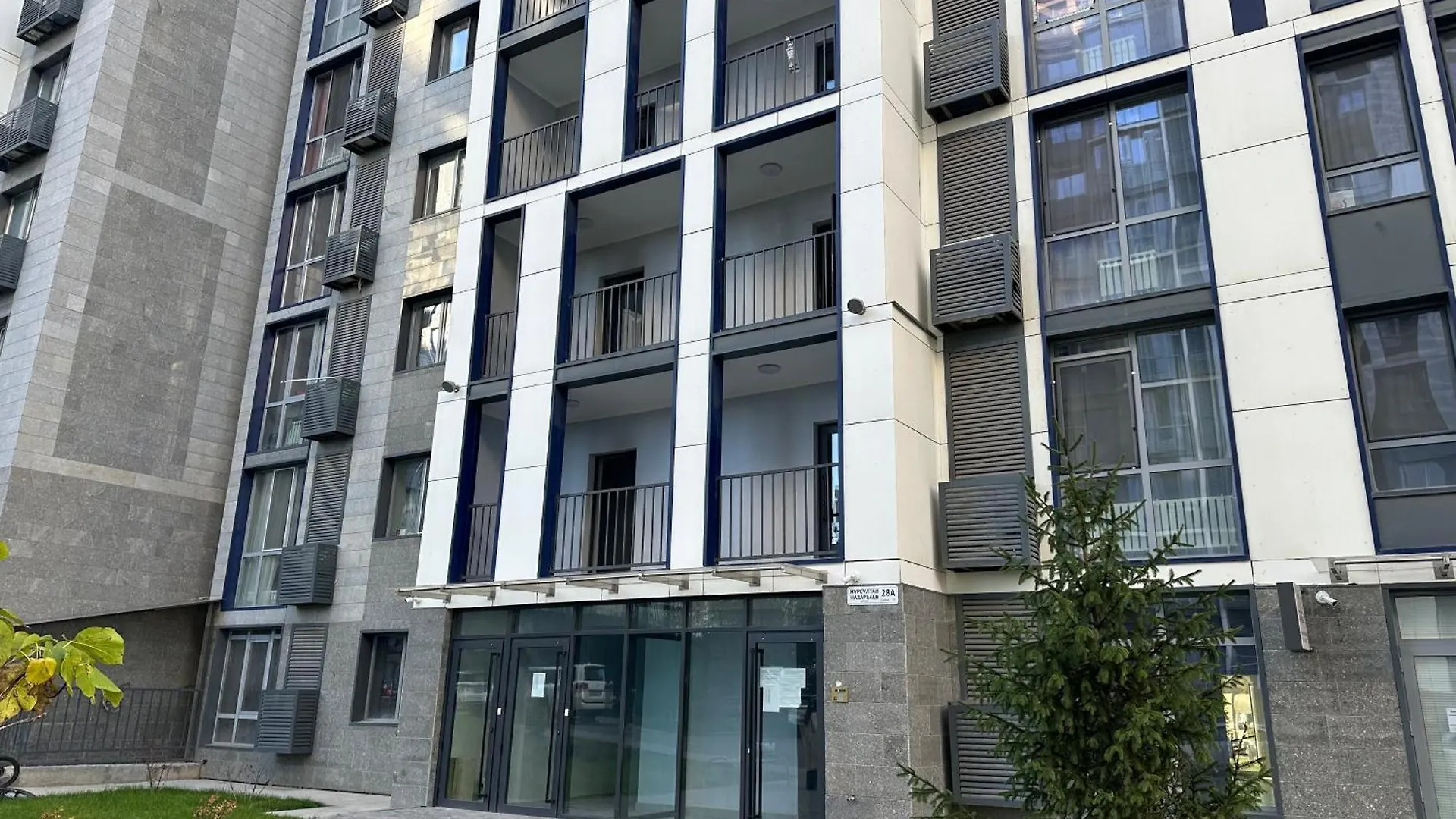 Apartment Классика Rayimbek 15, 1Br In The Centre & Питьевая Вода В Подарок Almaty Kazakhstan