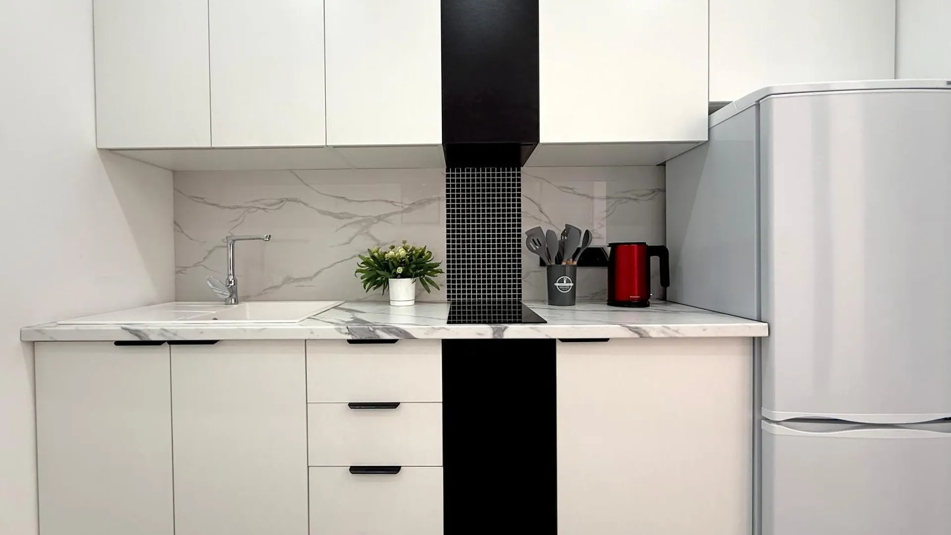 Классика Rayimbek 15-32, 1Br In The Centre & Питьевая Вода В Подарок Almaty 0*,  Kazakistan